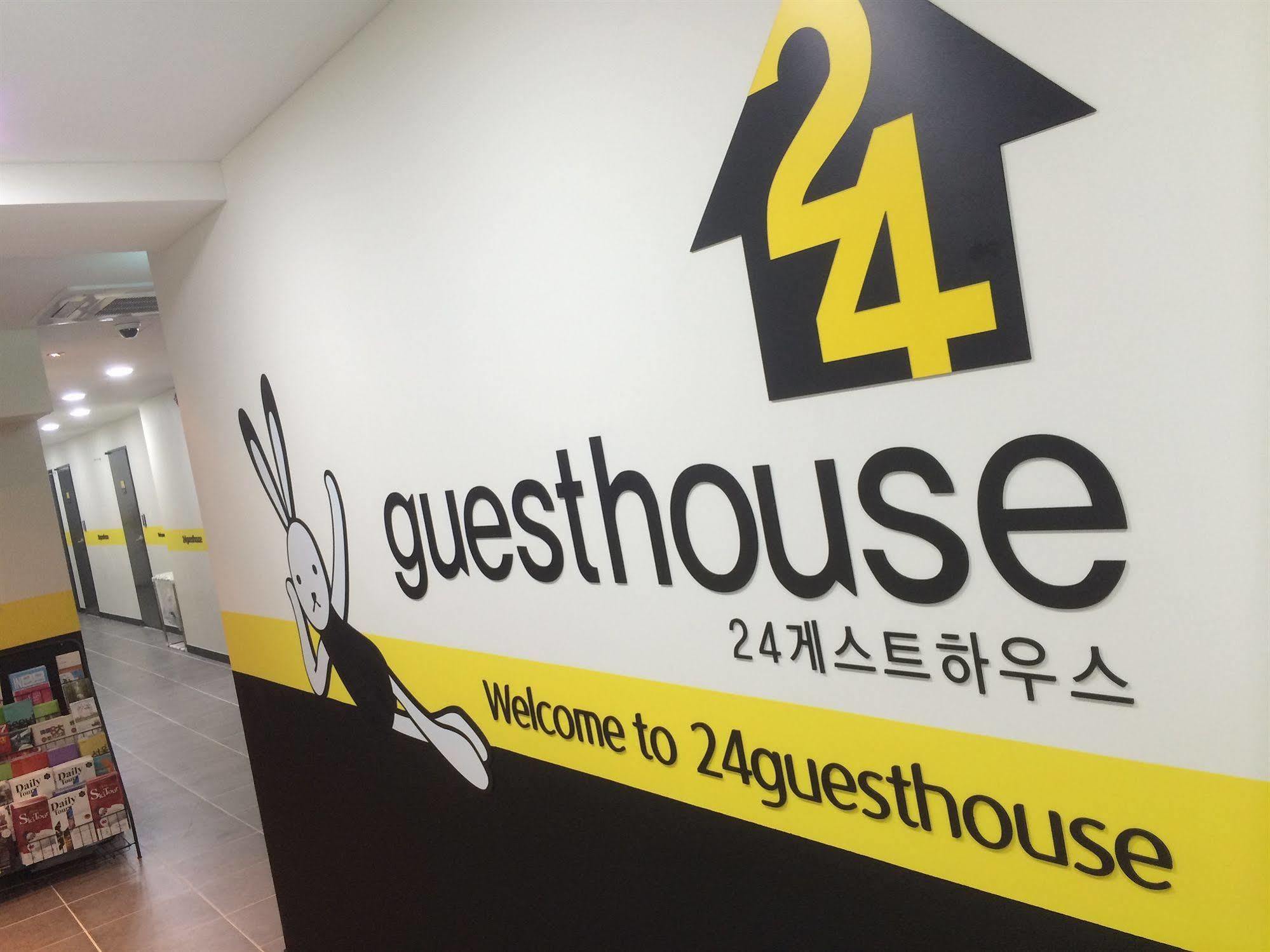 24 Guesthouse Insadong Seoul Bagian luar foto