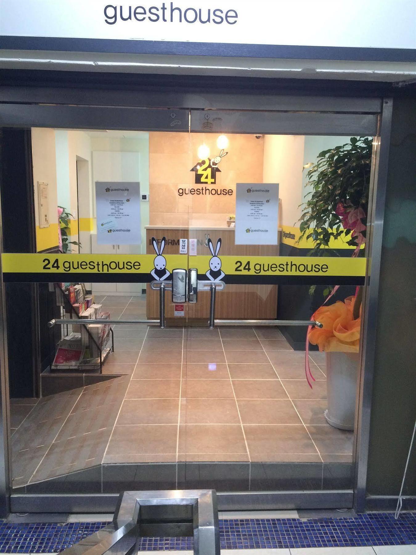 24 Guesthouse Insadong Seoul Bagian luar foto